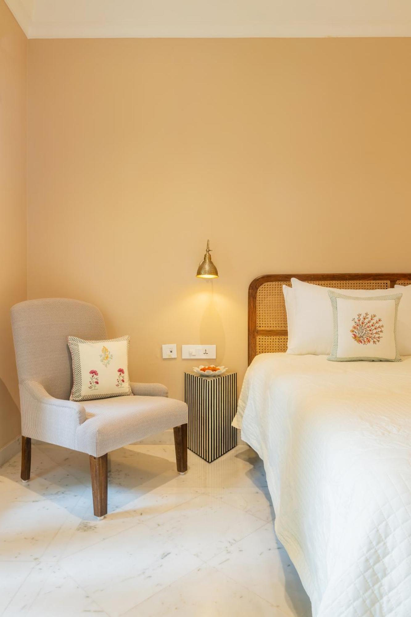 Niravi Jaipur Bed and Breakfast Værelse billede