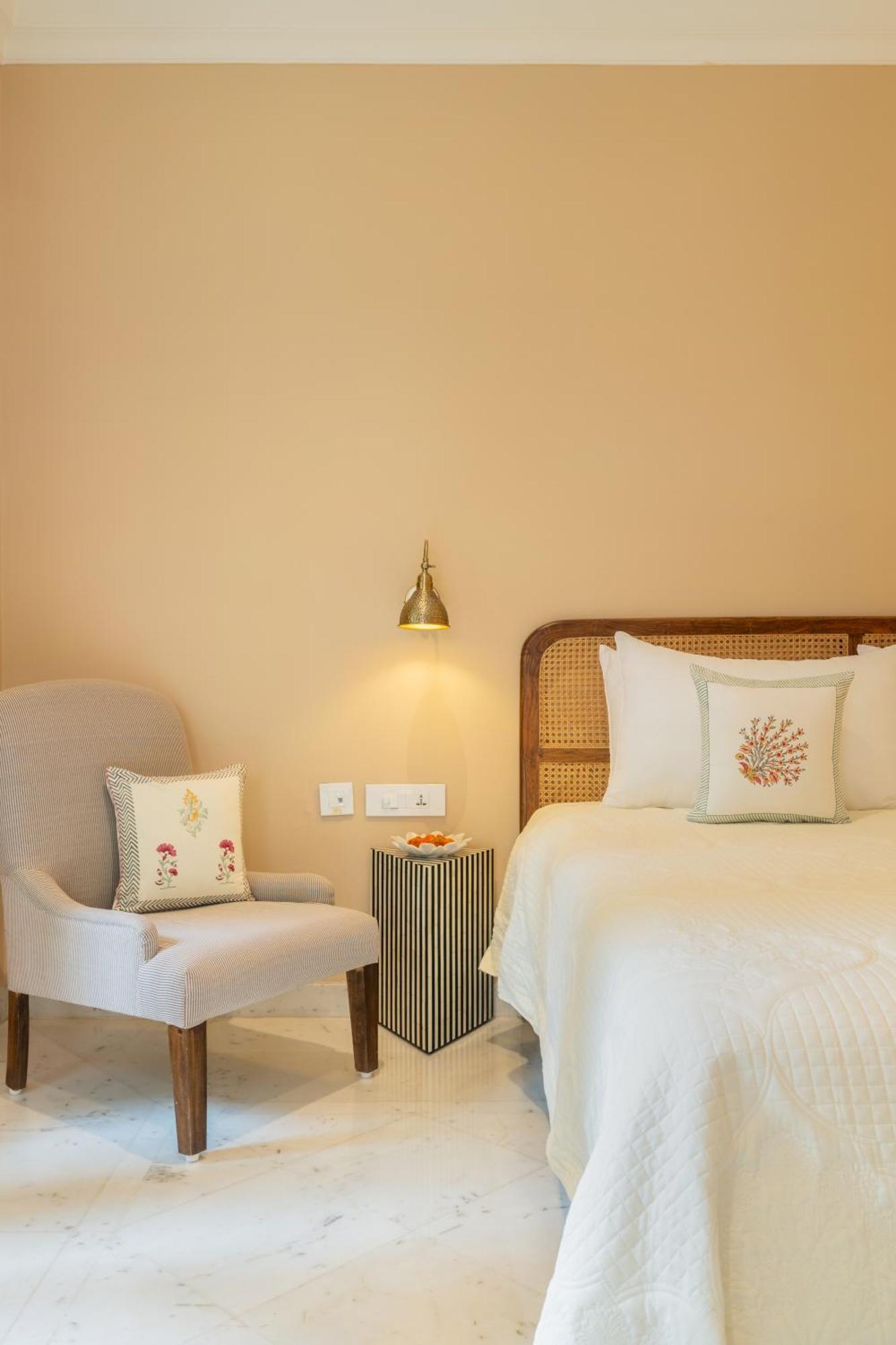 Niravi Jaipur Bed and Breakfast Værelse billede